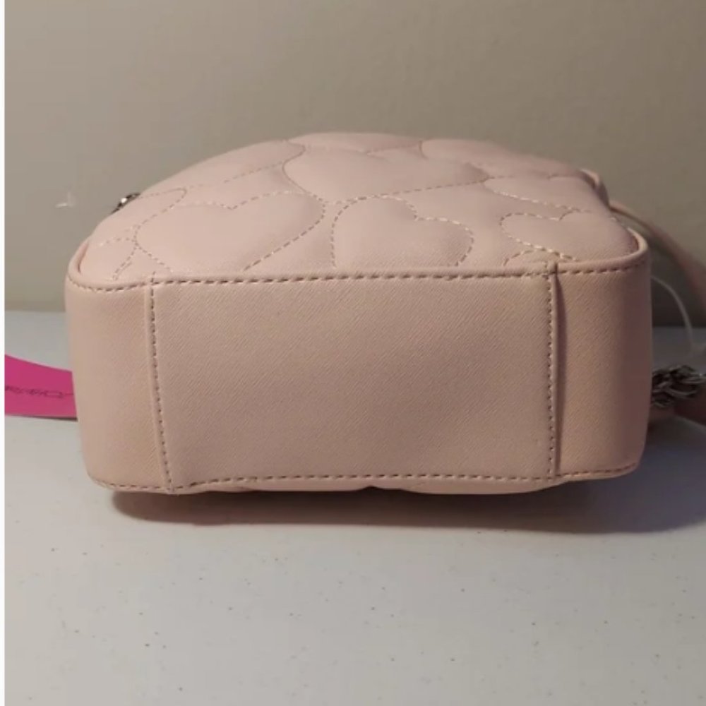 NWT Betsey Johnson PINK HEARTS CROSSBODY - Picture 7 of 8